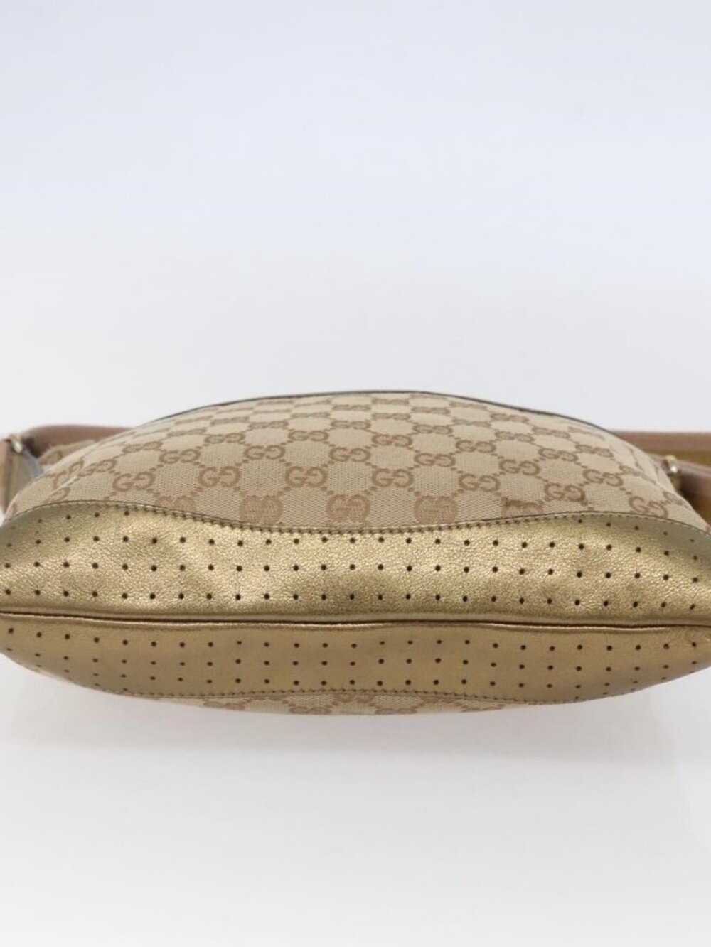 Authentic GUCCI GG Canvas Shoulder Bag Beige Gold 145857 - Picture 12 of 16